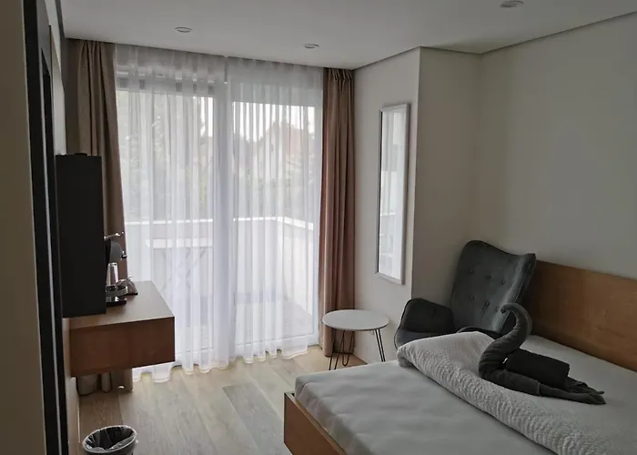 Oda ve Kahvaltı Zimmer-lein 3*